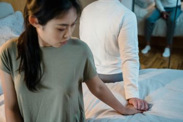 Ghosting Explained: Why It Happens and 5 Smart Ways to Handle It [2025 Guide]